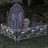 RUST/SKULL GRAVEYARD FENCE