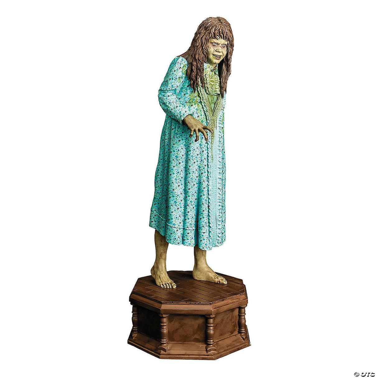 Regan Statue